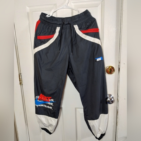 Nike Balloon Sweatpants Girl Medium Sport Woven Jogger track athletic Pant - Picture 4 of 15